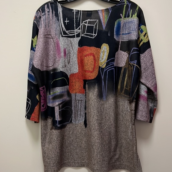 NWT Bali Print 3/4 Sleeves Top size Medium - Picture 2 of 7